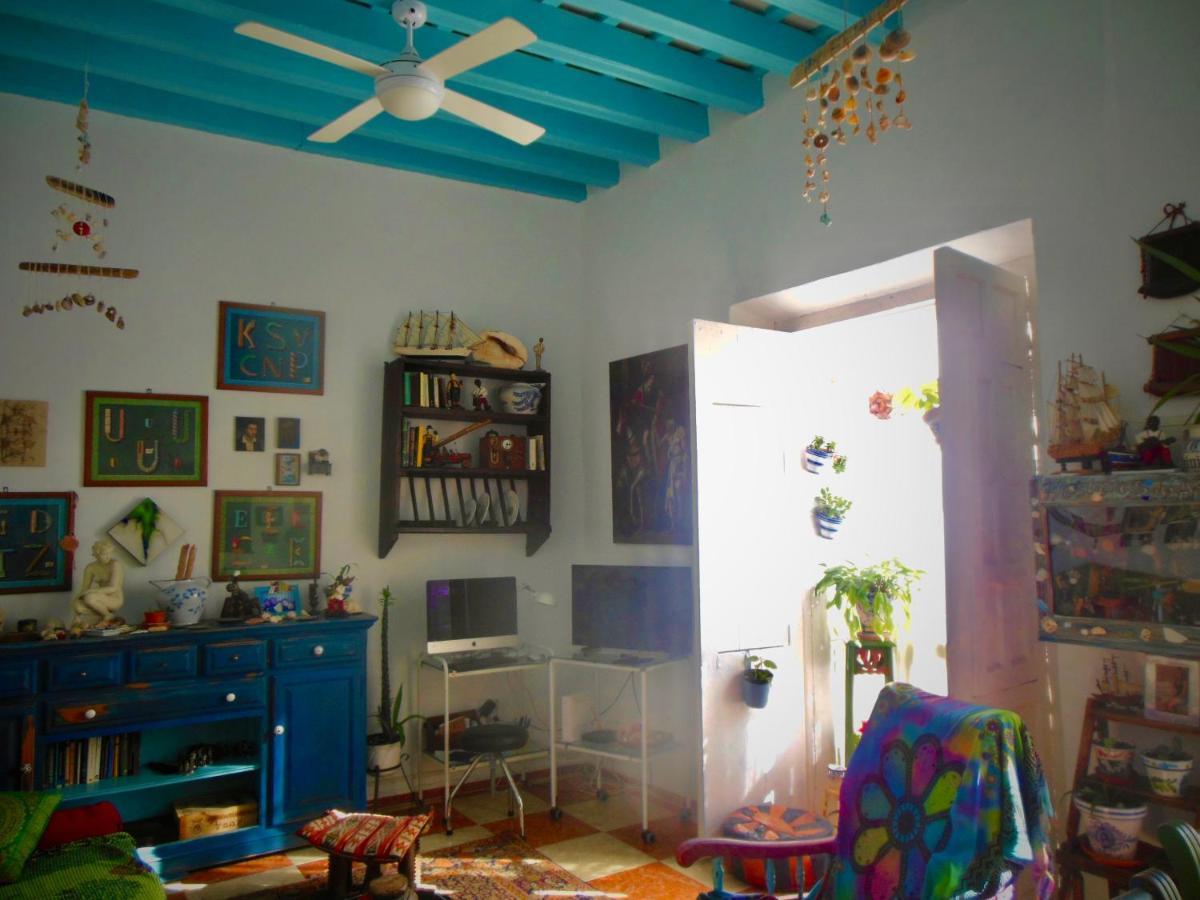 Habitaciones La Pepa Cádiz Exteriör bild